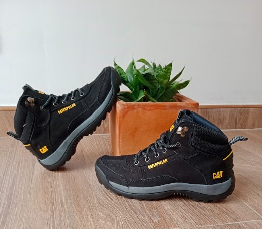 Botas CAT 1335 Color Negro