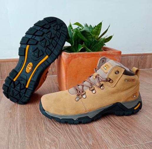 Botas CAT 1341 Color Café